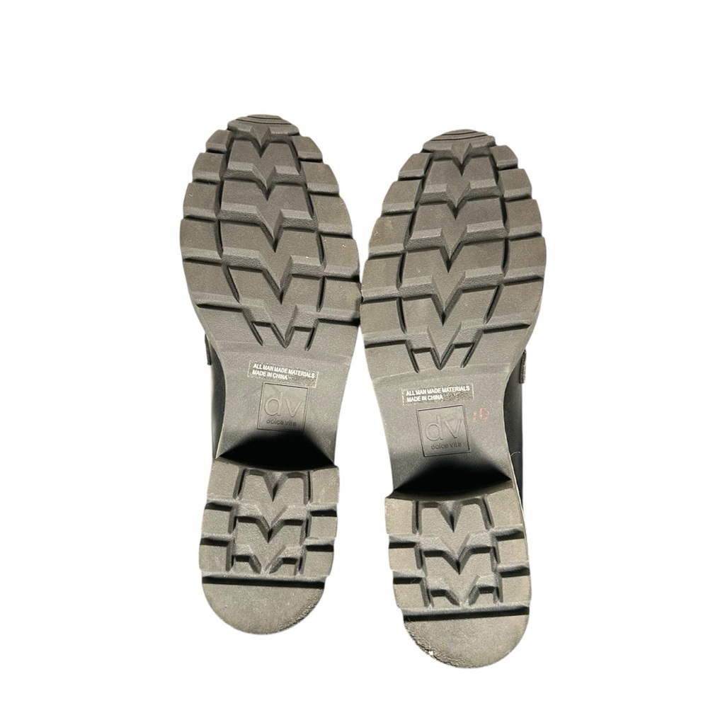 DOLCE VITA Tammy Lug Sole Leather Lug Sole Loafers in black - Picture 9 of 11